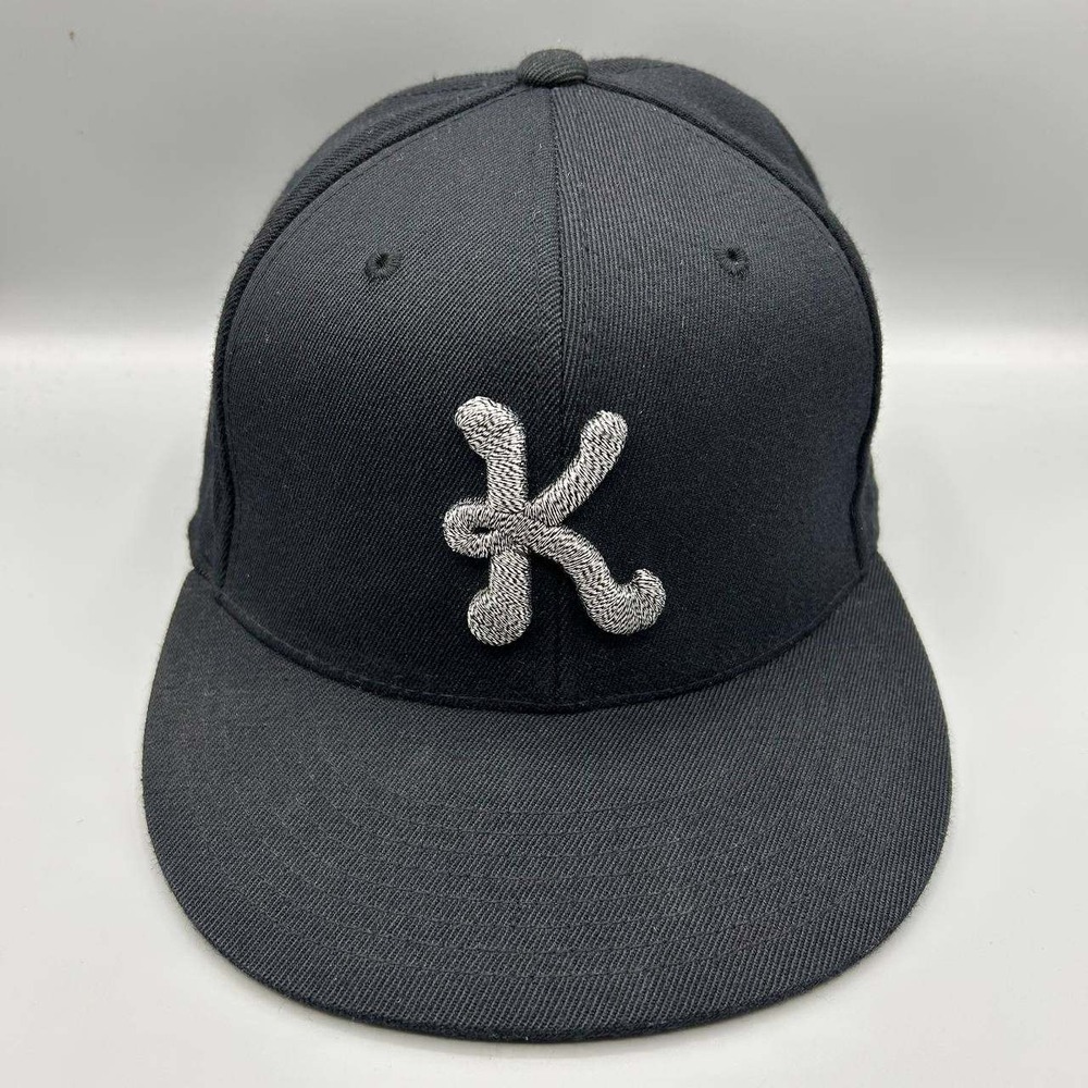 Krew Hat Men 7 1/4 - 7 5/8 Black 210 Fitted by Flexfit Cap